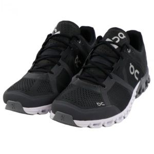 On-Running Men's Cloudflow
Running Shoe, Black/Asphalt, M10